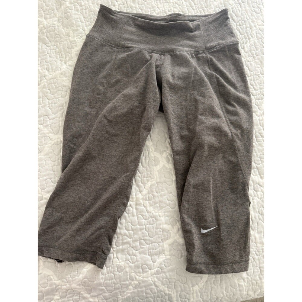 Nike Dri-FIT Gray Capri Athletic Leggings Women’s Small S Yoga Running Workout